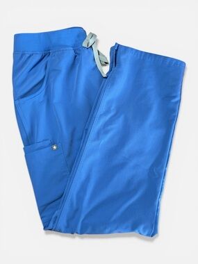 NWOT Women’s Figs Kade Cargo Scrub Pants, Ceil Blue, Large Tall